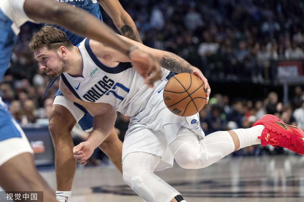 体上庞大的 体上庞大的