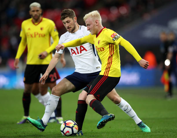 相比之下 相比之下