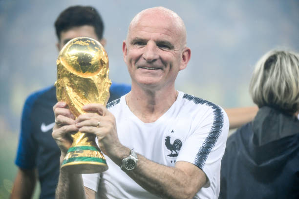 现出的顽强 现出的顽强